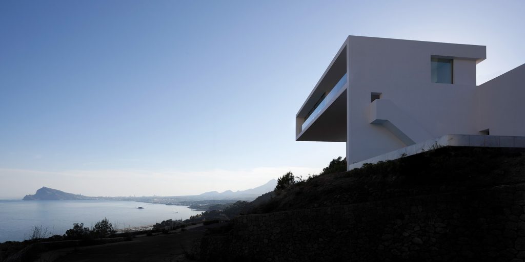 Casa-del-Acantilado-Fran-Silvestre-Arquitectos-11