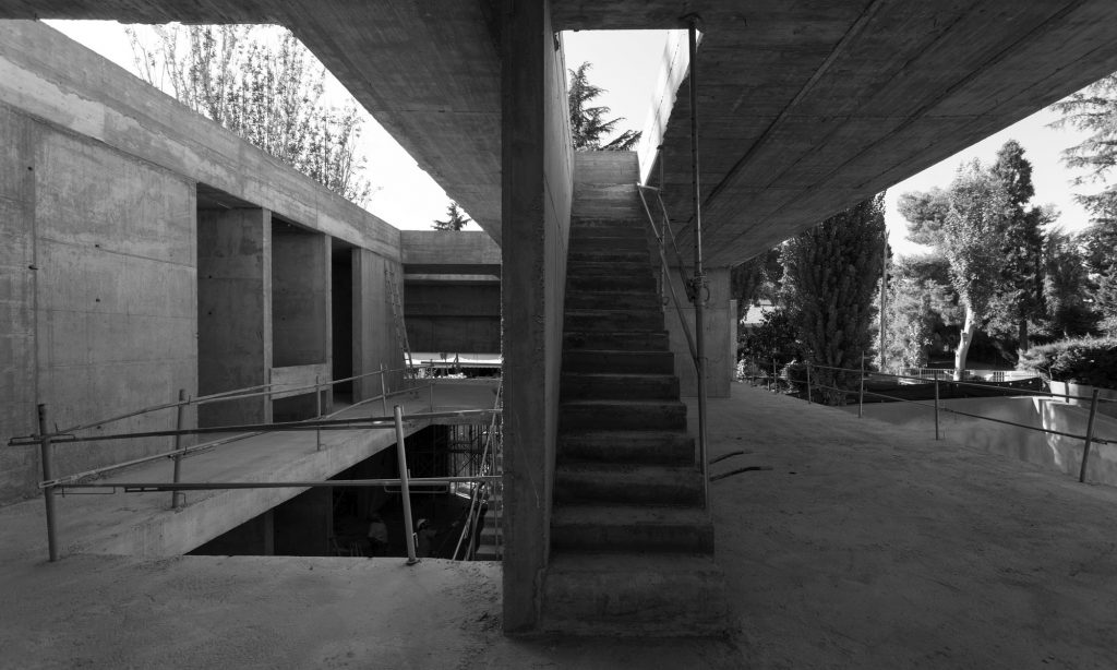 Casa-de-aluminio-Fran-Silvestre-Arquitectos-12