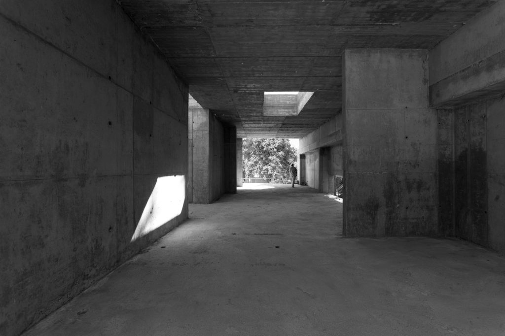 Casa-de-aluminio-Fran-Silvestre-Arquitectos-10